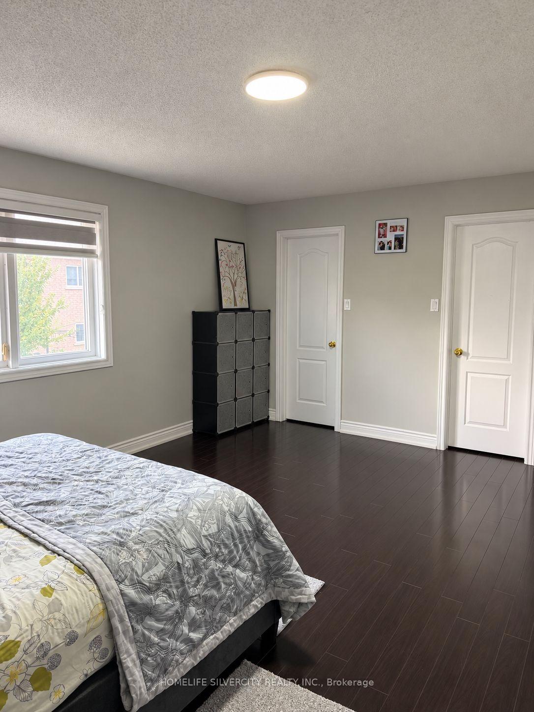 Photo 17 of 64 Treasure Drive, Brampton, Fletcher's Meadow — HOMEH