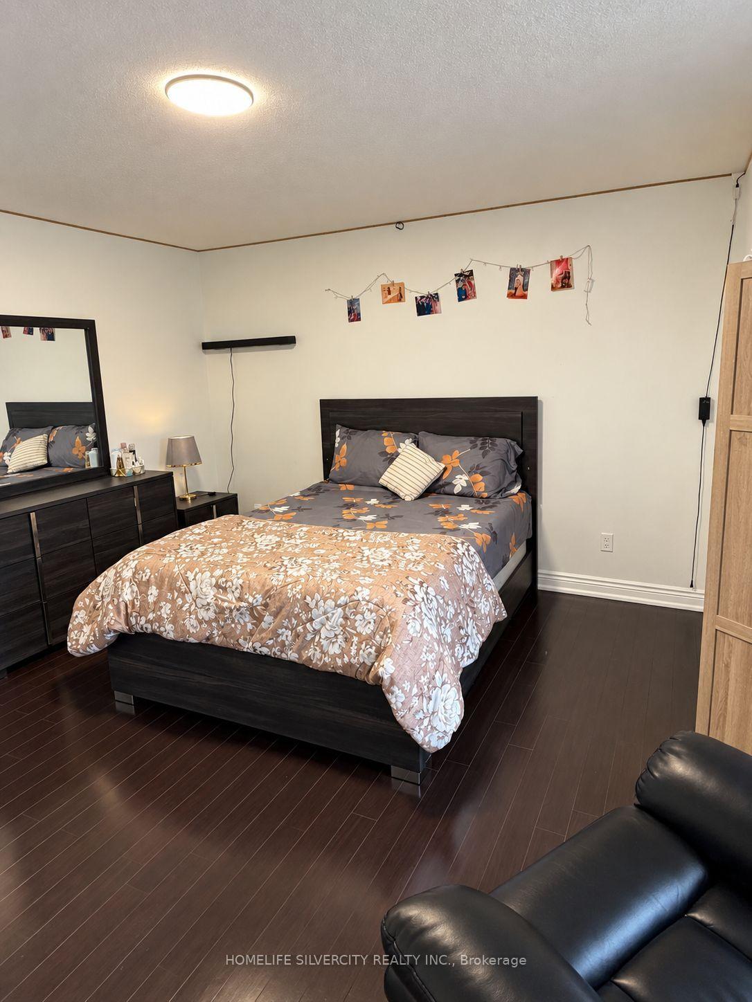 Photo 20 of 64 Treasure Drive, Brampton, Fletcher's Meadow — HOMEH