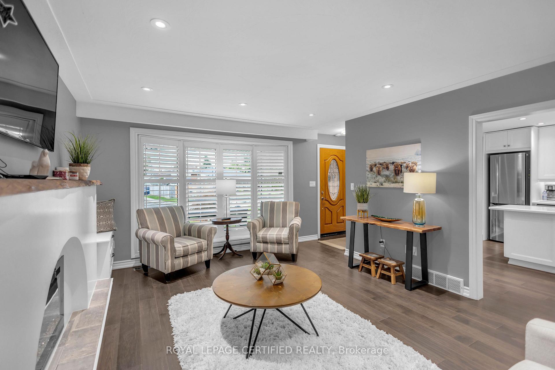 Photo 8 of 24 Northgate Drive, Hamilton, Lisgar — HOMEH