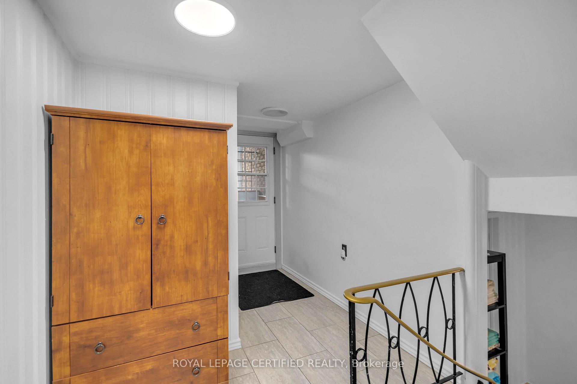 Photo 28 of 24 Northgate Drive, Hamilton, Lisgar — HOMEH