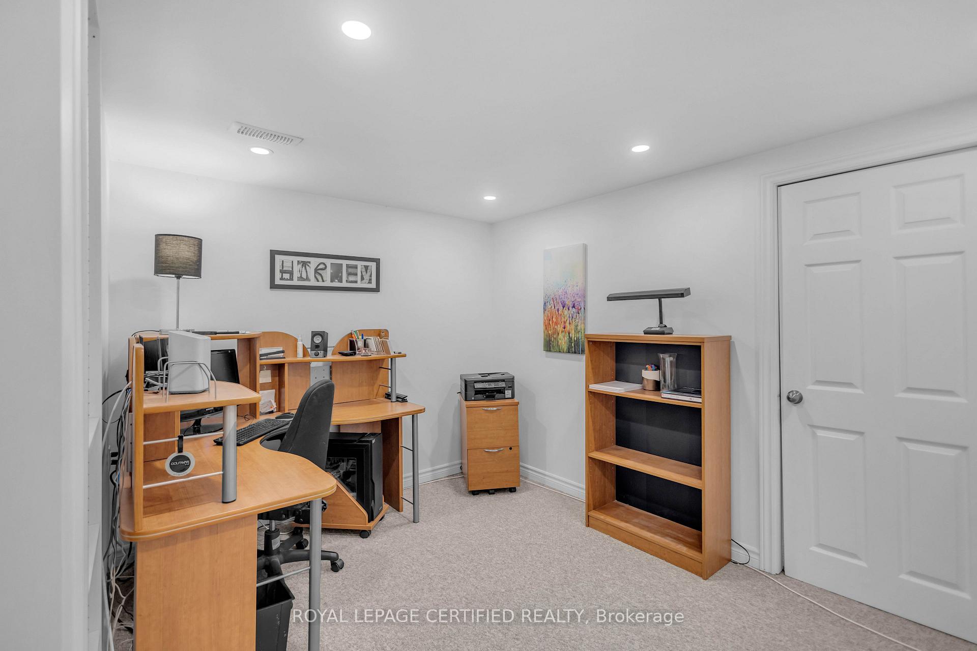 Photo 32 of 24 Northgate Drive, Hamilton, Lisgar — HOMEH