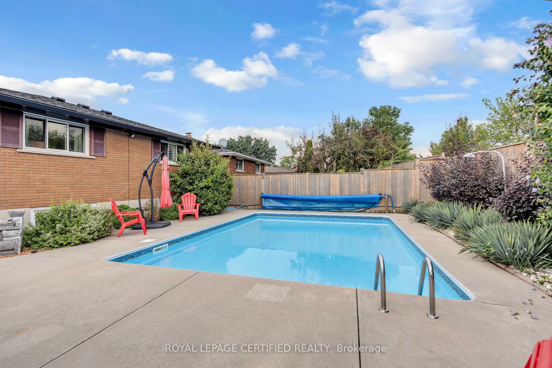 Photo 37 of 24 Northgate Drive, Hamilton, Lisgar — HOMEH