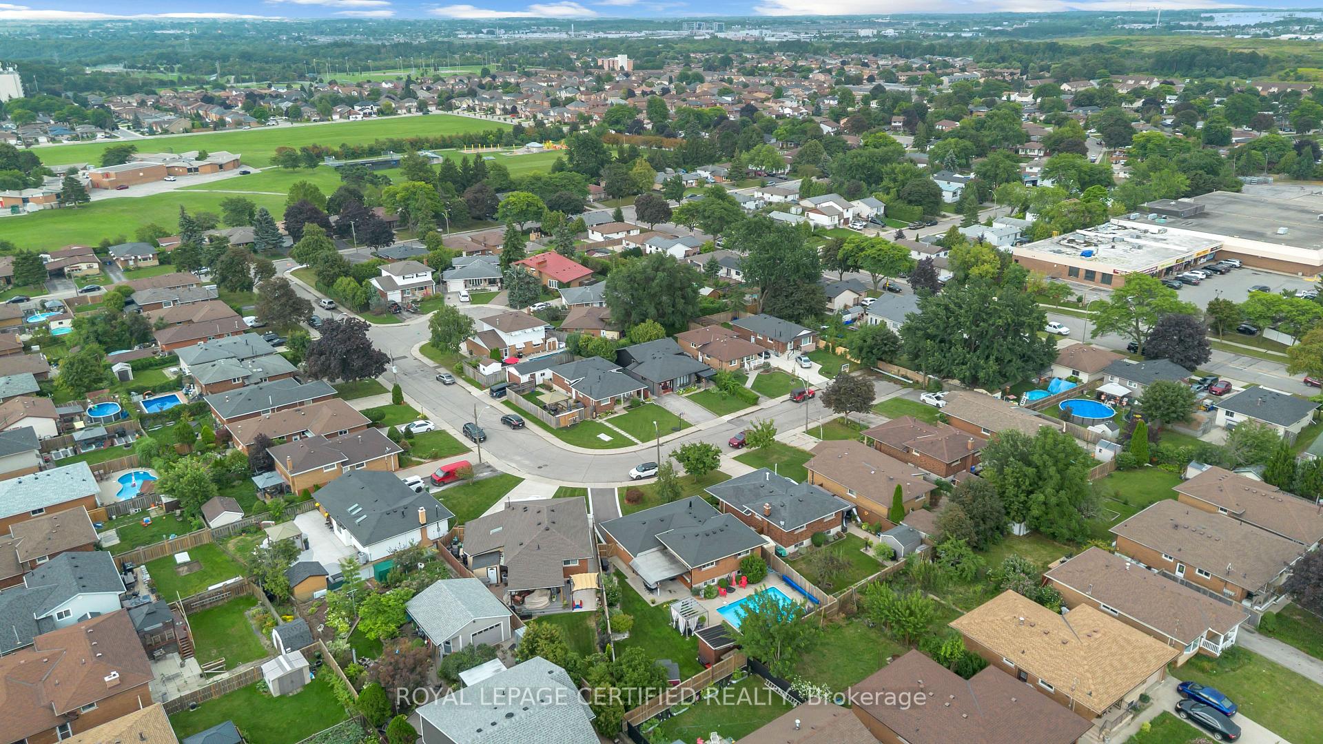 Photo 49 of 24 Northgate Drive, Hamilton, Lisgar — HOMEH