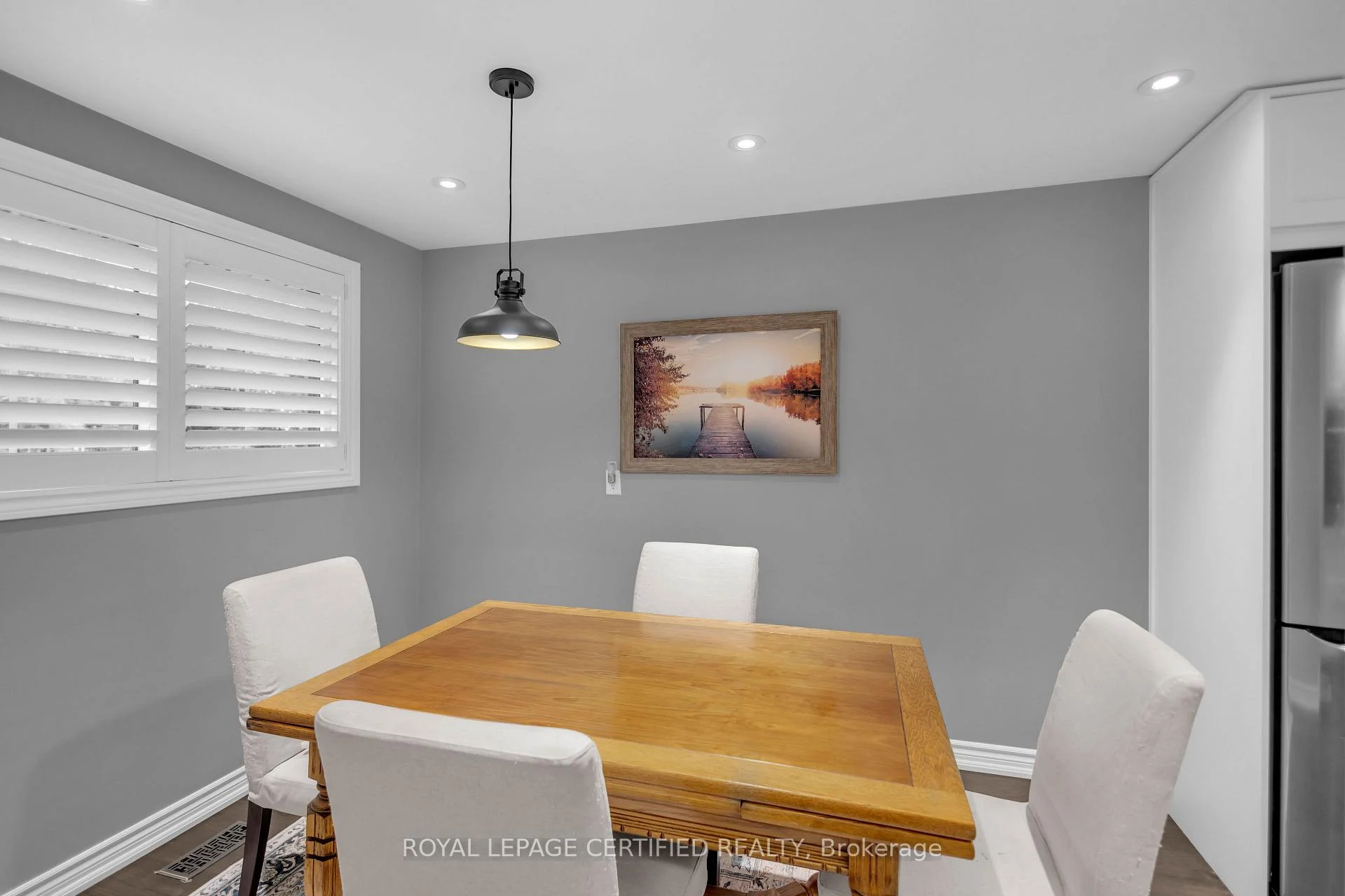 Photo 11 of 24 Northgate Drive, Hamilton, Lisgar — HOMEH