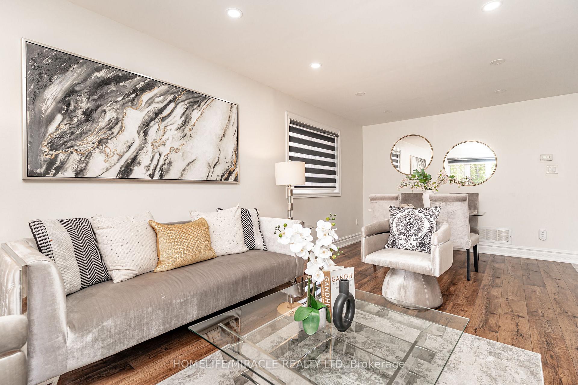 Photo 9 of 5 Octillo Boulevard, Brampton, Sandringham-Wellington — HOMEH
