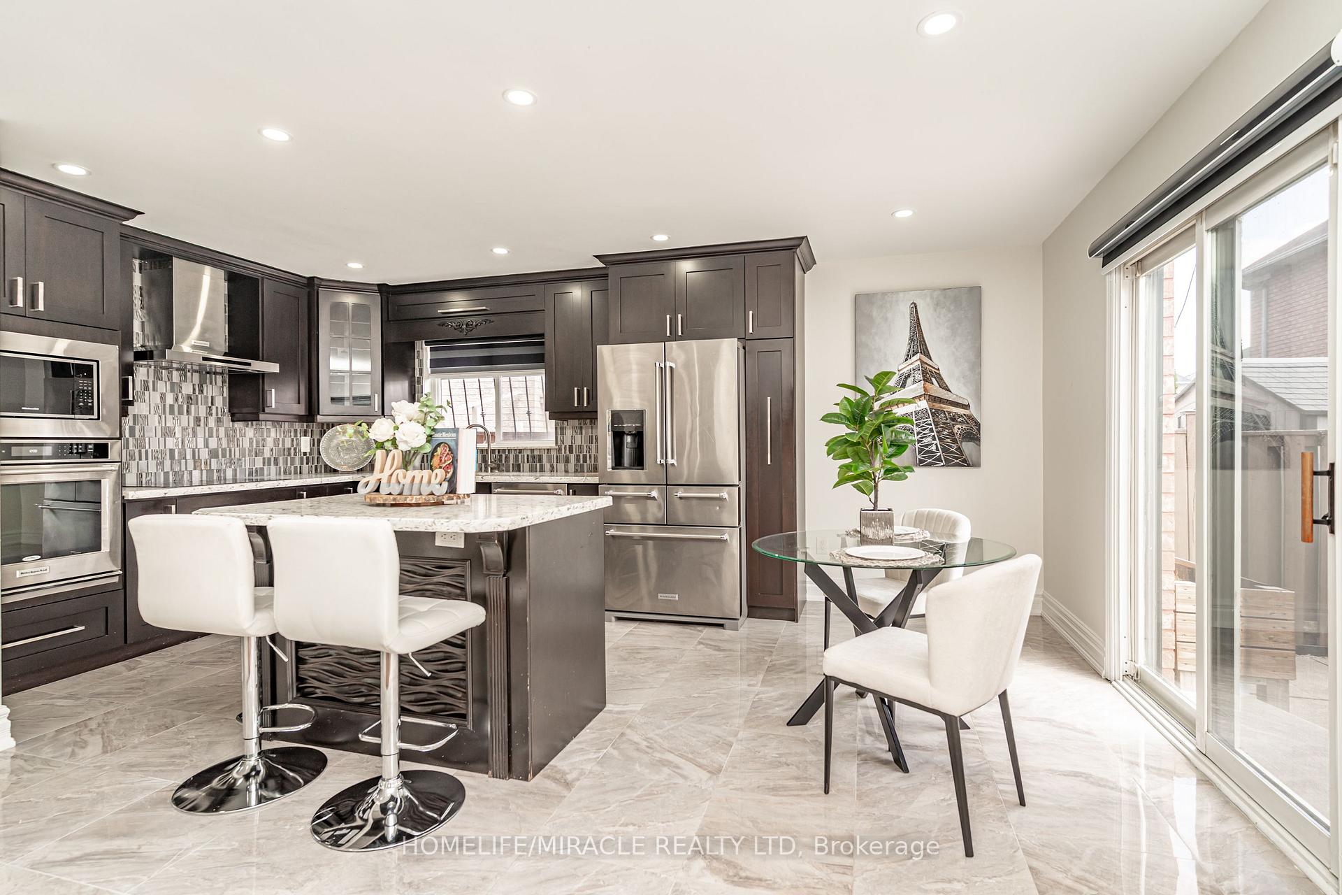 Photo 17 of 5 Octillo Boulevard, Brampton, Sandringham-Wellington — HOMEH
