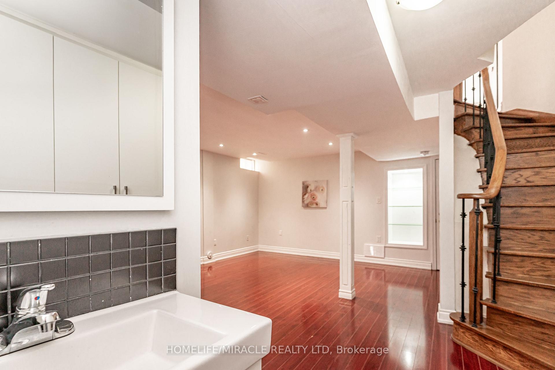 Photo 37 of 5 Octillo Boulevard, Brampton, Sandringham-Wellington — HOMEH