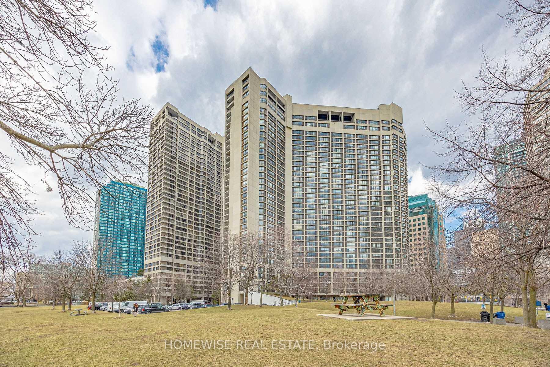 Photo of Unit 1808, 33 Harbour Square