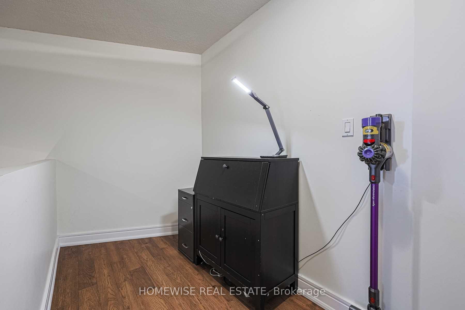 Photo 25 of Unit 1808, 33 Harbour Square, Toronto, Waterfront Communities — HOMEH