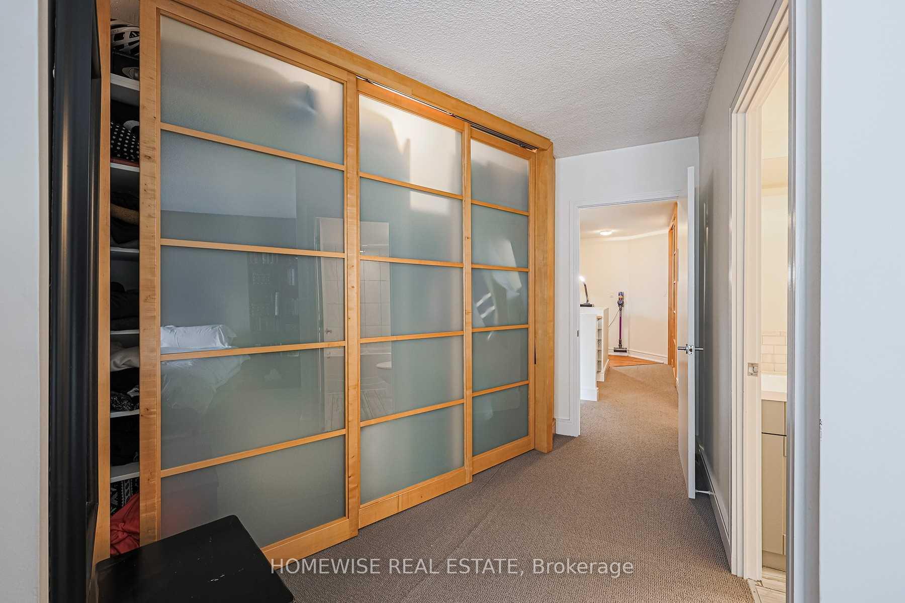 Photo 33 of Unit 1808, 33 Harbour Square, Toronto, Waterfront Communities — HOMEH