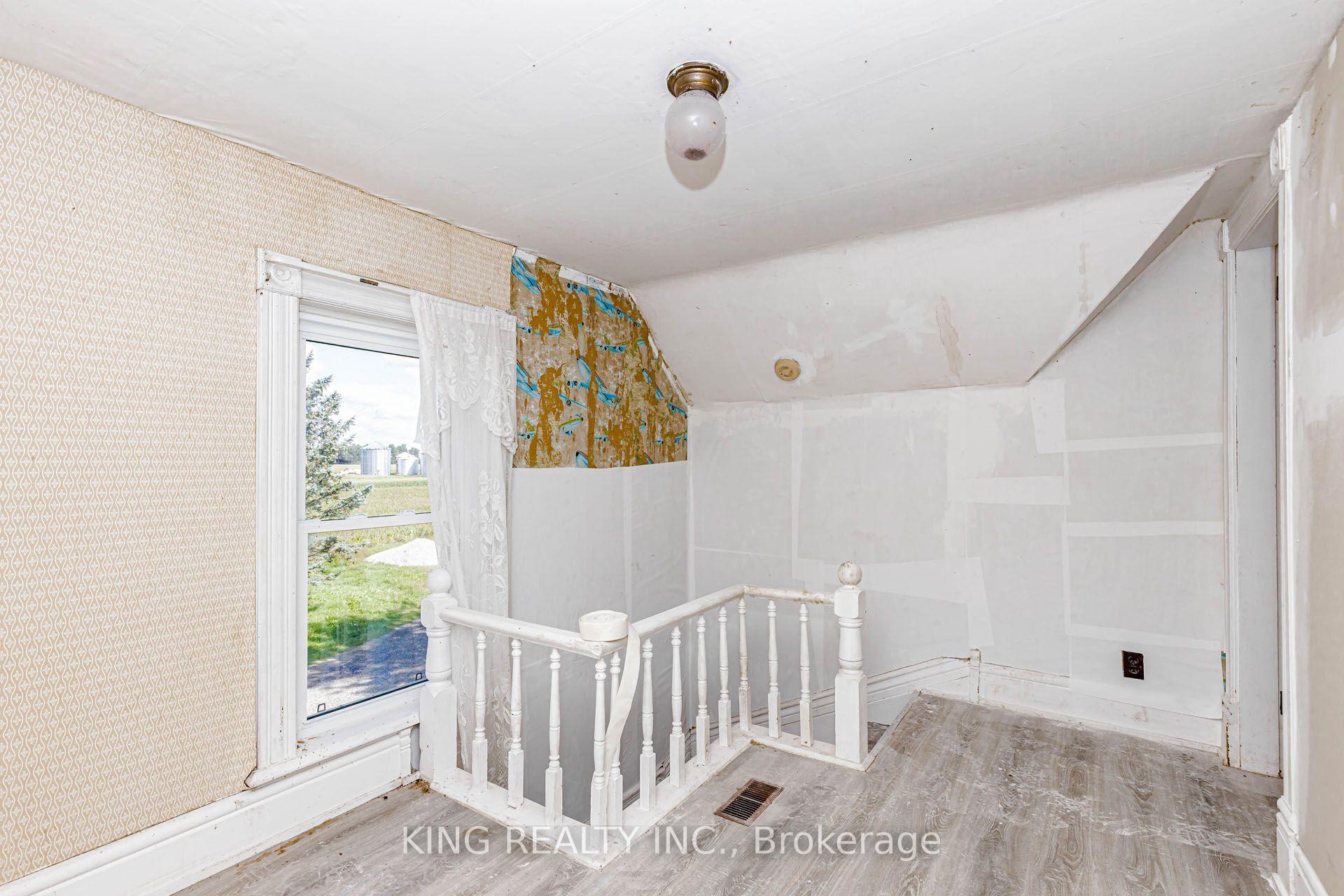Photo 36 of 4538 Dorchester Road, Thames Centre, Rural Thames Centre — HOMEH