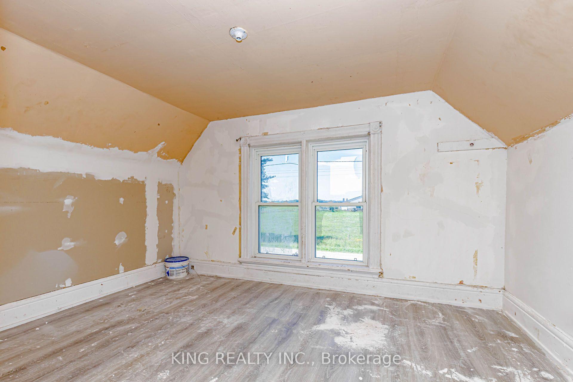 Photo 38 of 4538 Dorchester Road, Thames Centre, Rural Thames Centre — HOMEH