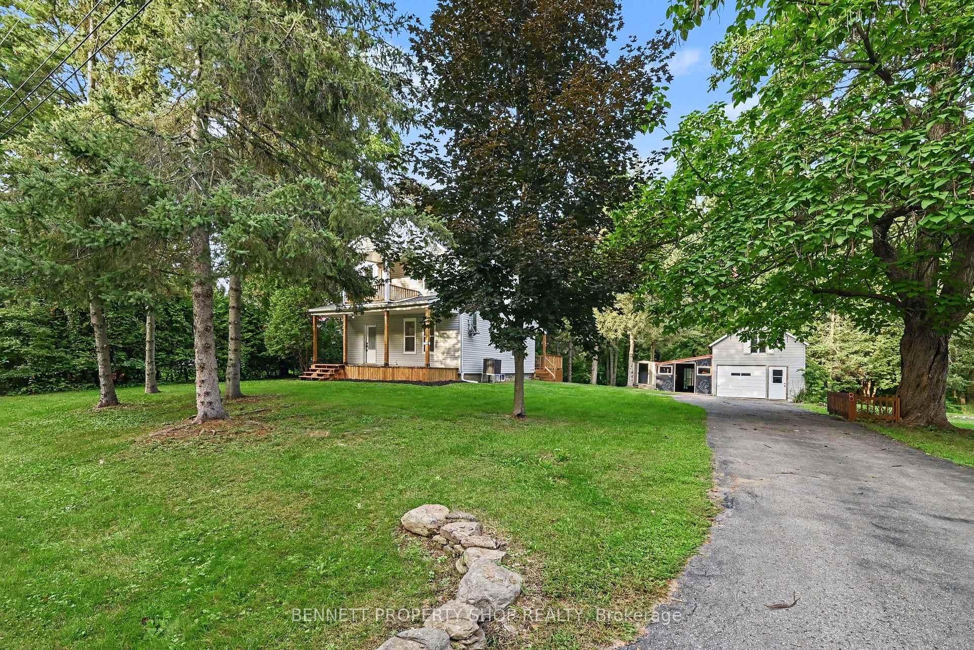 Photo 4 of 6107 3rd Line Road, South Glengarry, South Glengarry (Lancaster) Twp — HOMEH