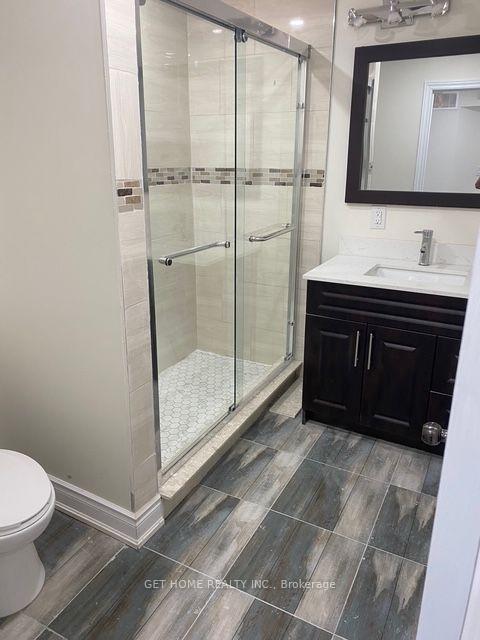 Photo 18 of 93 Tessler Crescent, Brampton, Brampton West — HOMEH