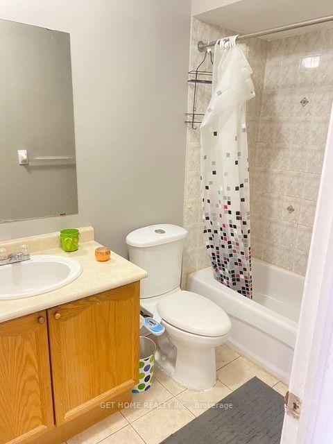 Photo 19 of 93 Tessler Crescent, Brampton, Brampton West — HOMEH