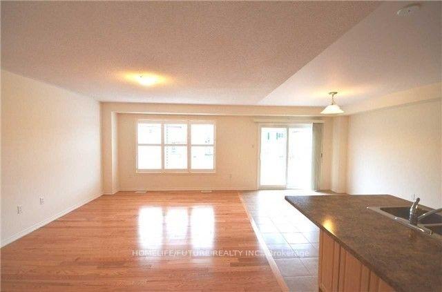 Photo 19 of 215 Windfields Farm Drive, Oshawa, Windfields — HOMEH
