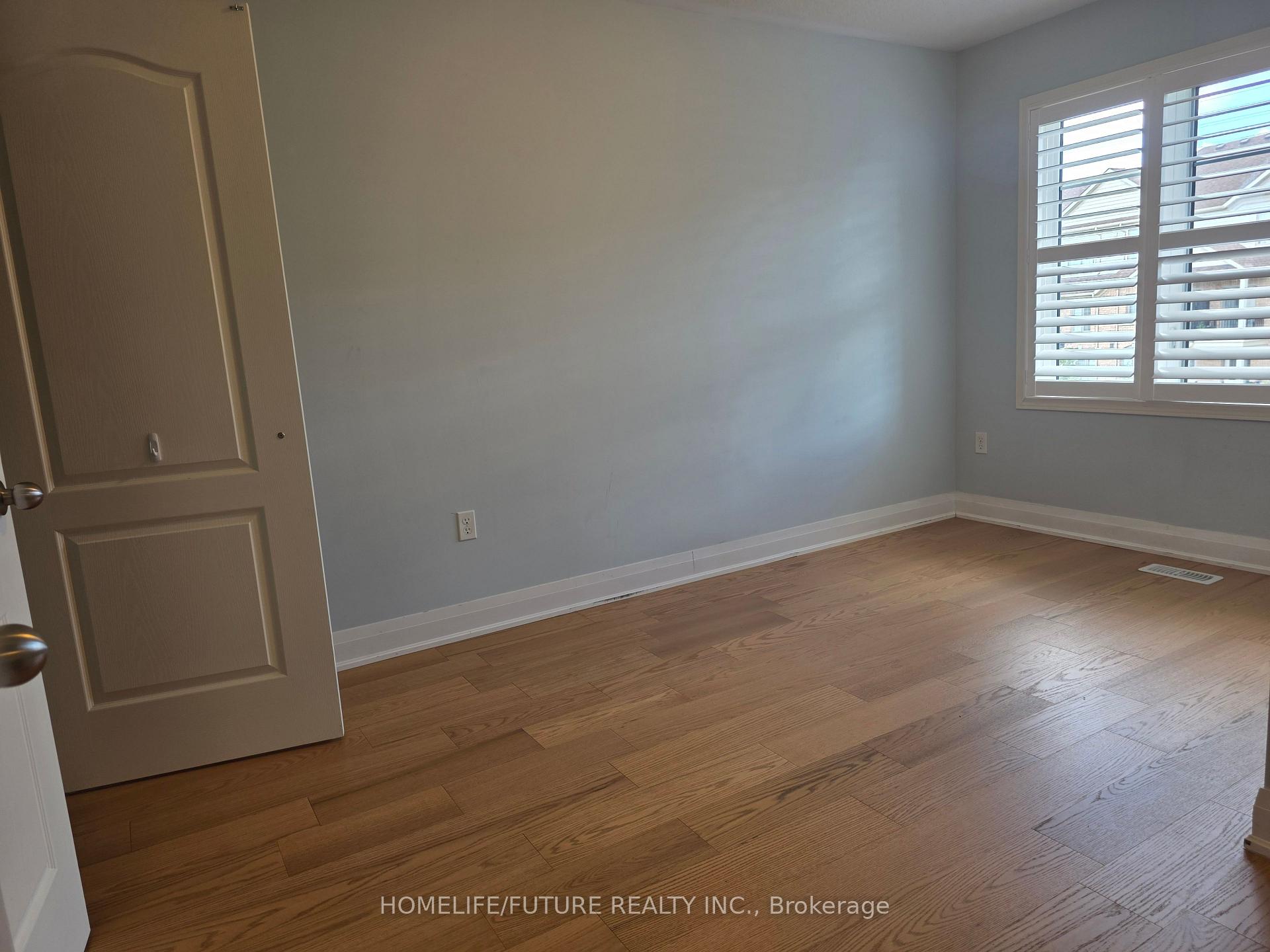 Photo 38 of 215 Windfields Farm Drive, Oshawa, Windfields — HOMEH