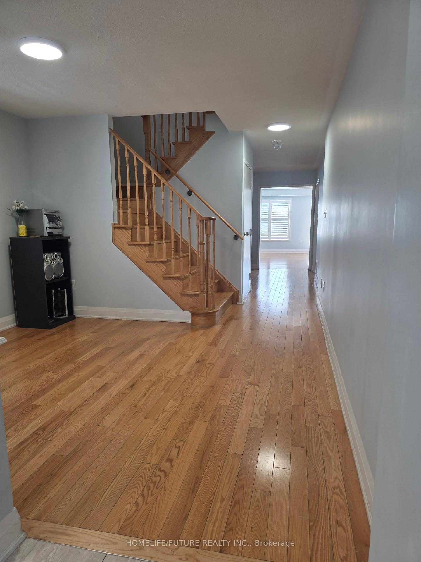Photo 42 of 215 Windfields Farm Drive, Oshawa, Windfields — HOMEH