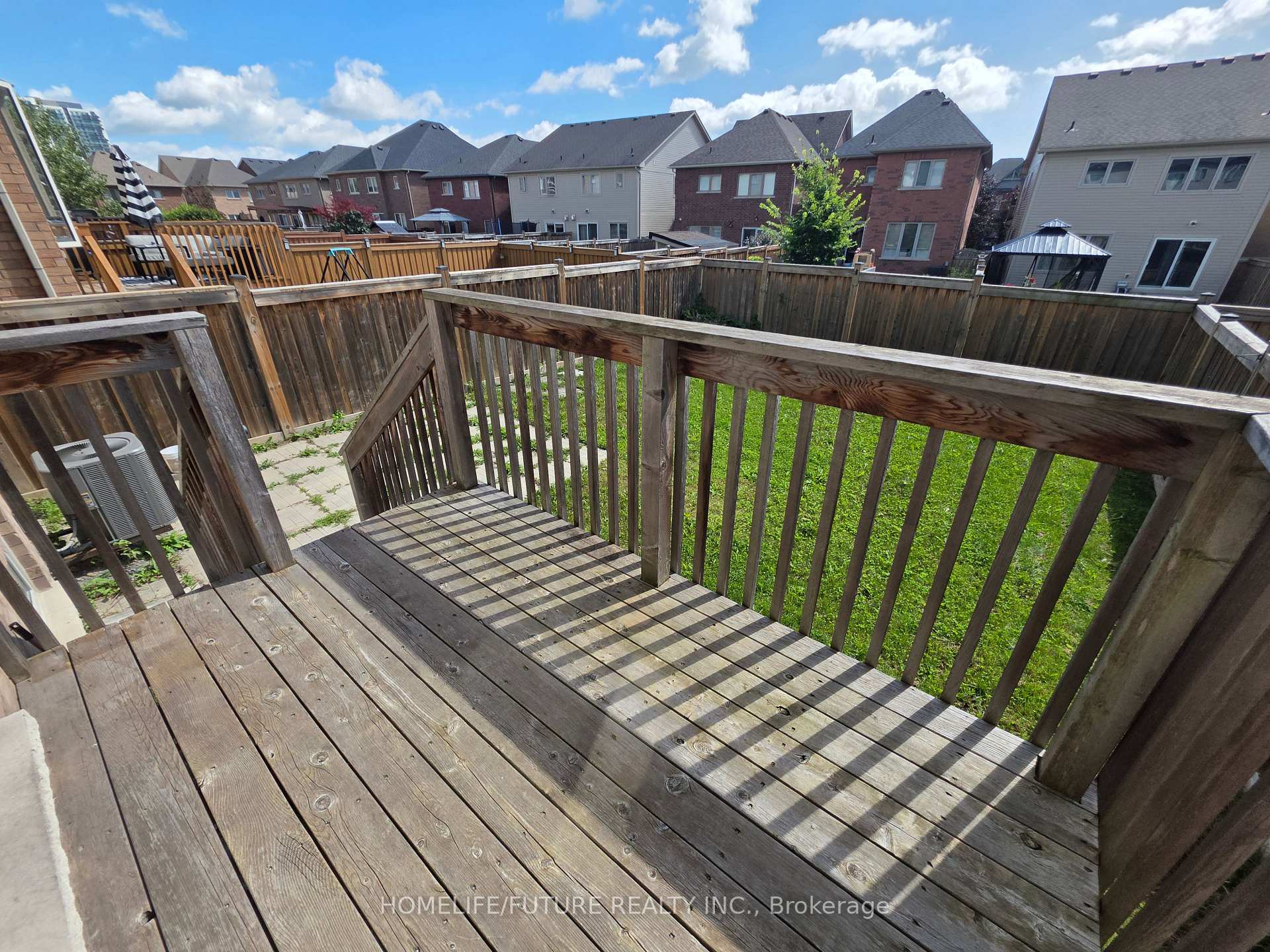 Photo 58 of 215 Windfields Farm Drive, Oshawa, Windfields — HOMEH