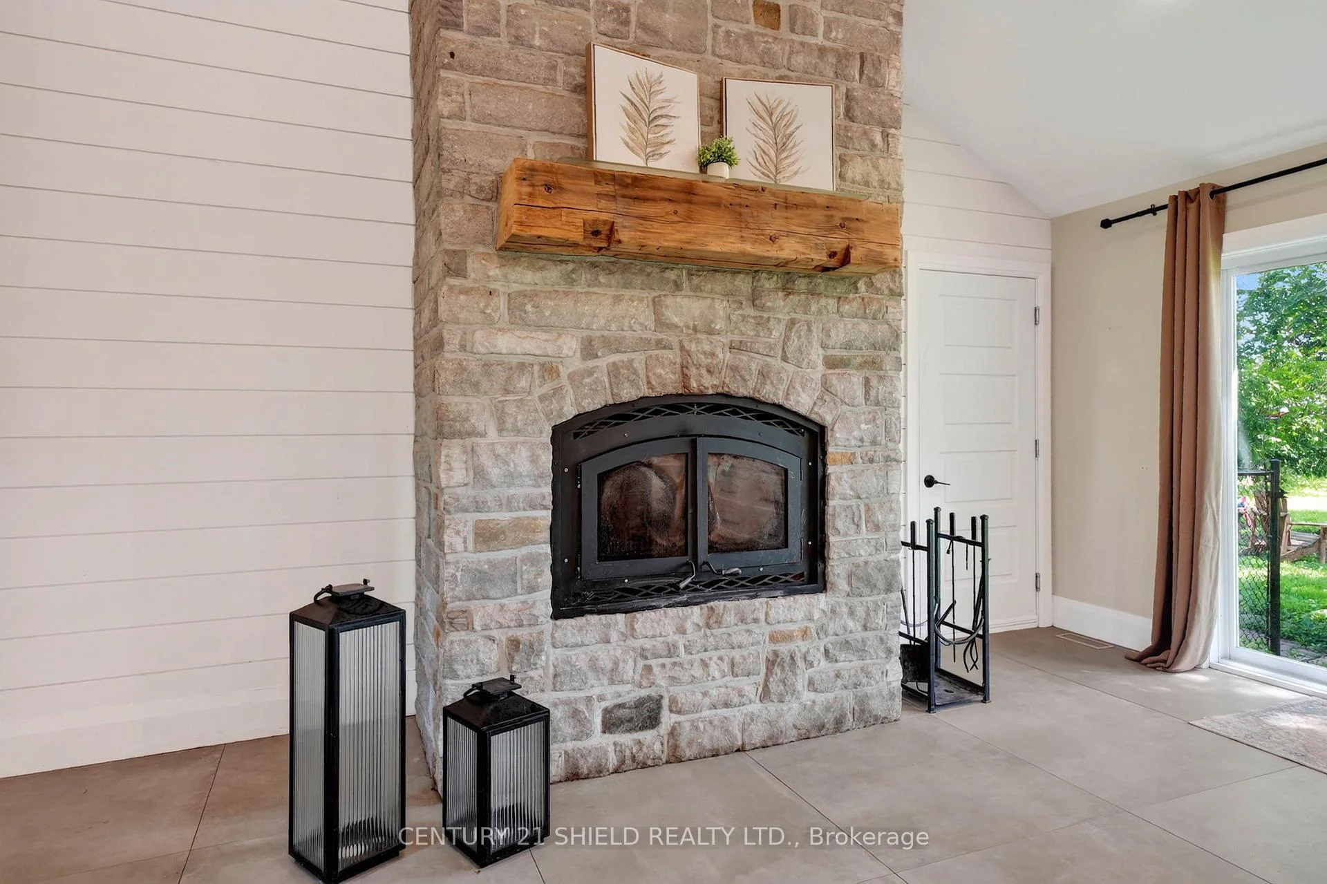 Photo 8 of 18322 Glen Road, South Glengarry, South Glengarry (Charlottenburgh) Twp — HOMEH