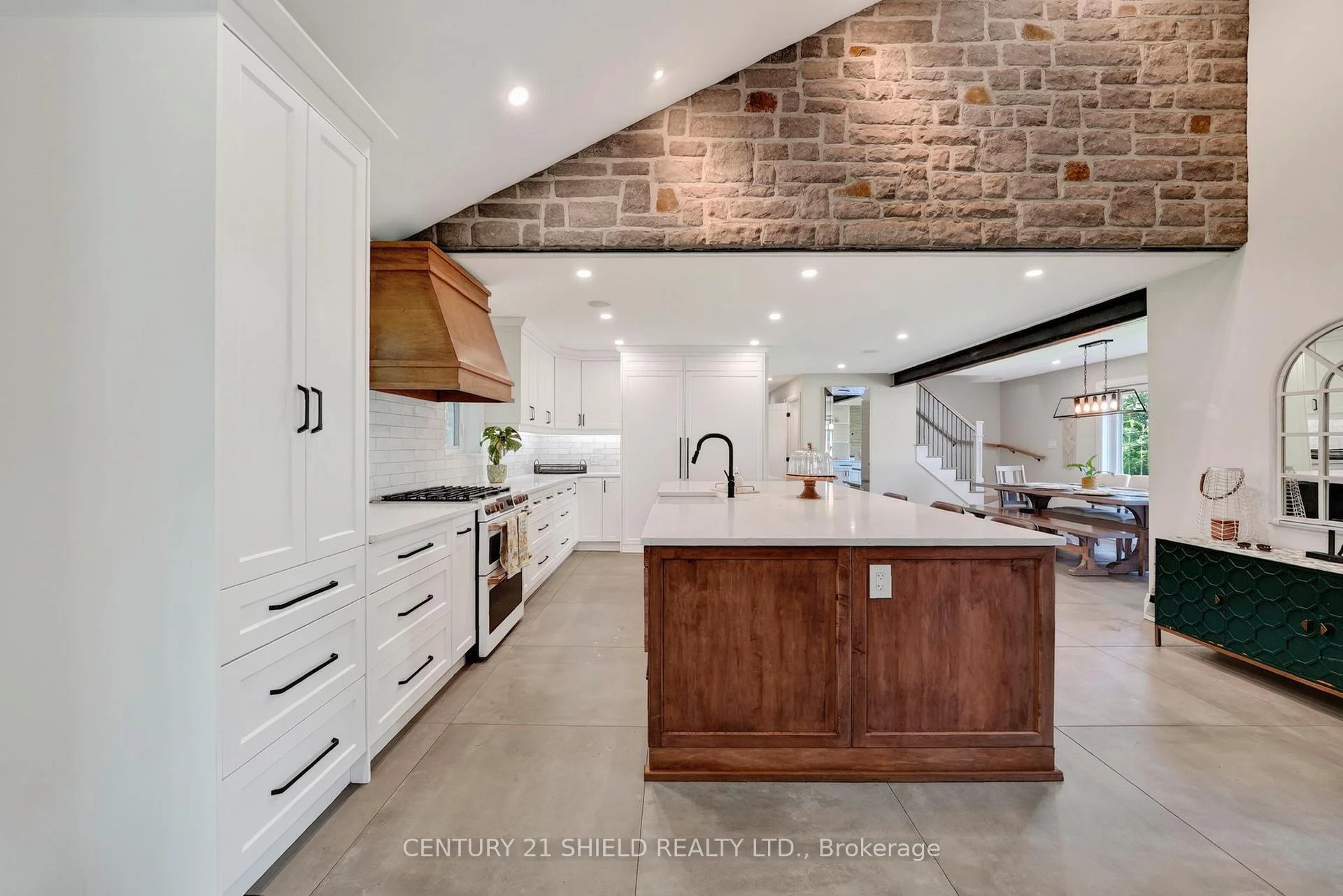 Photo 13 of 18322 Glen Road, South Glengarry, South Glengarry (Charlottenburgh) Twp — HOMEH