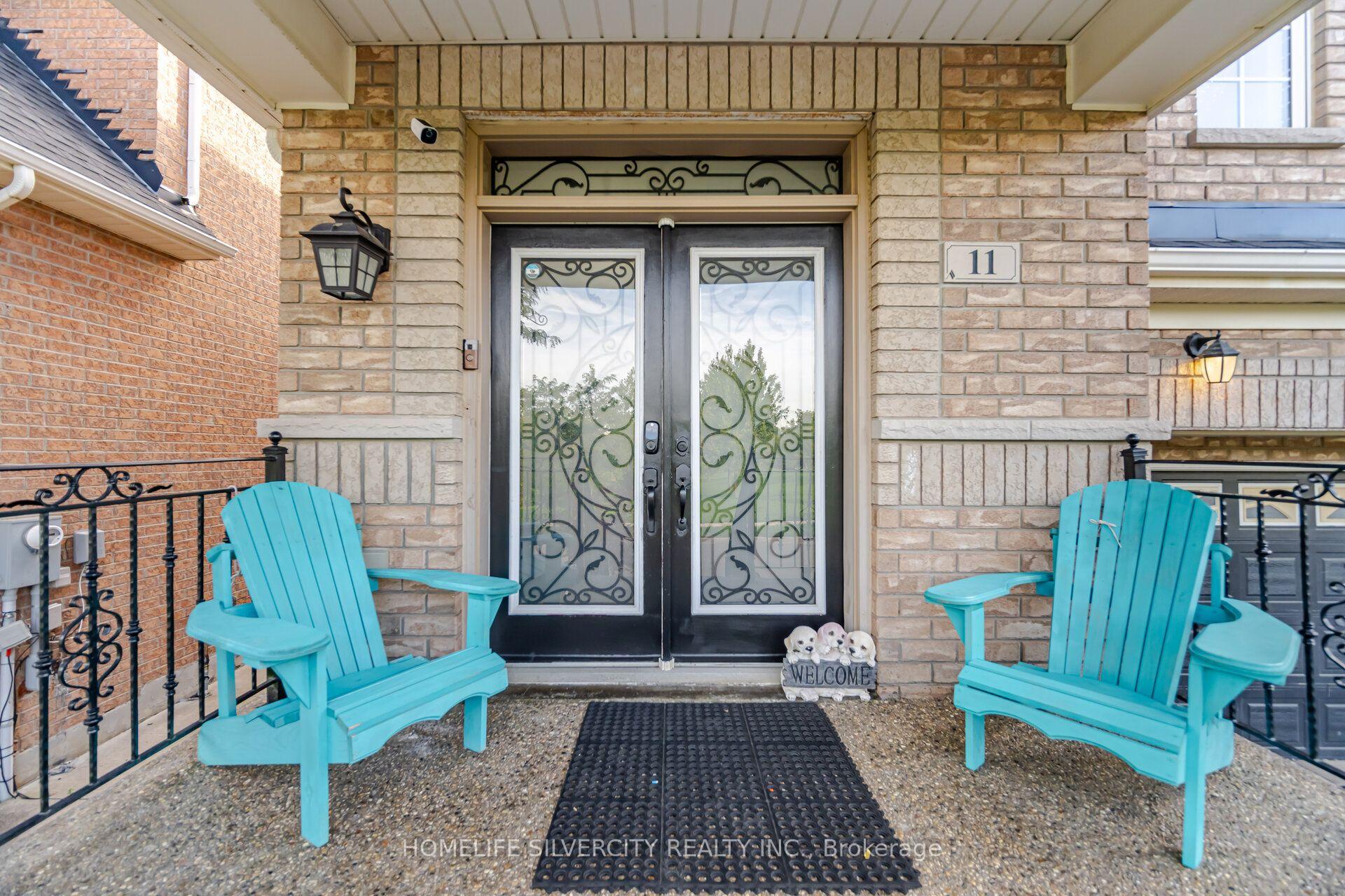 Photo 5 of 11 Swales Crescent, Brampton, Sandringham-Wellington — HOMEH