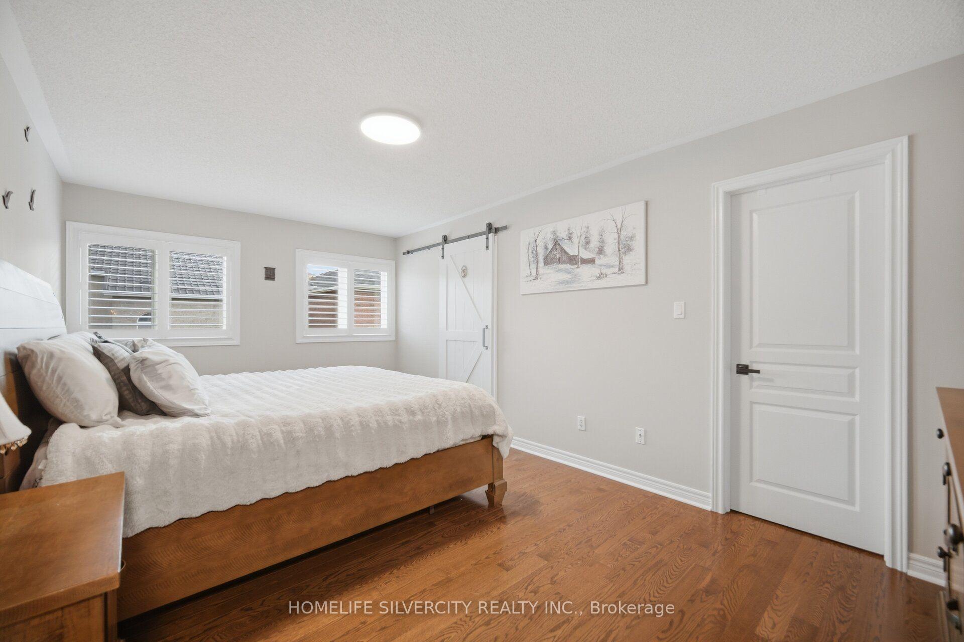 Photo 22 of 11 Swales Crescent, Brampton, Sandringham-Wellington — HOMEH