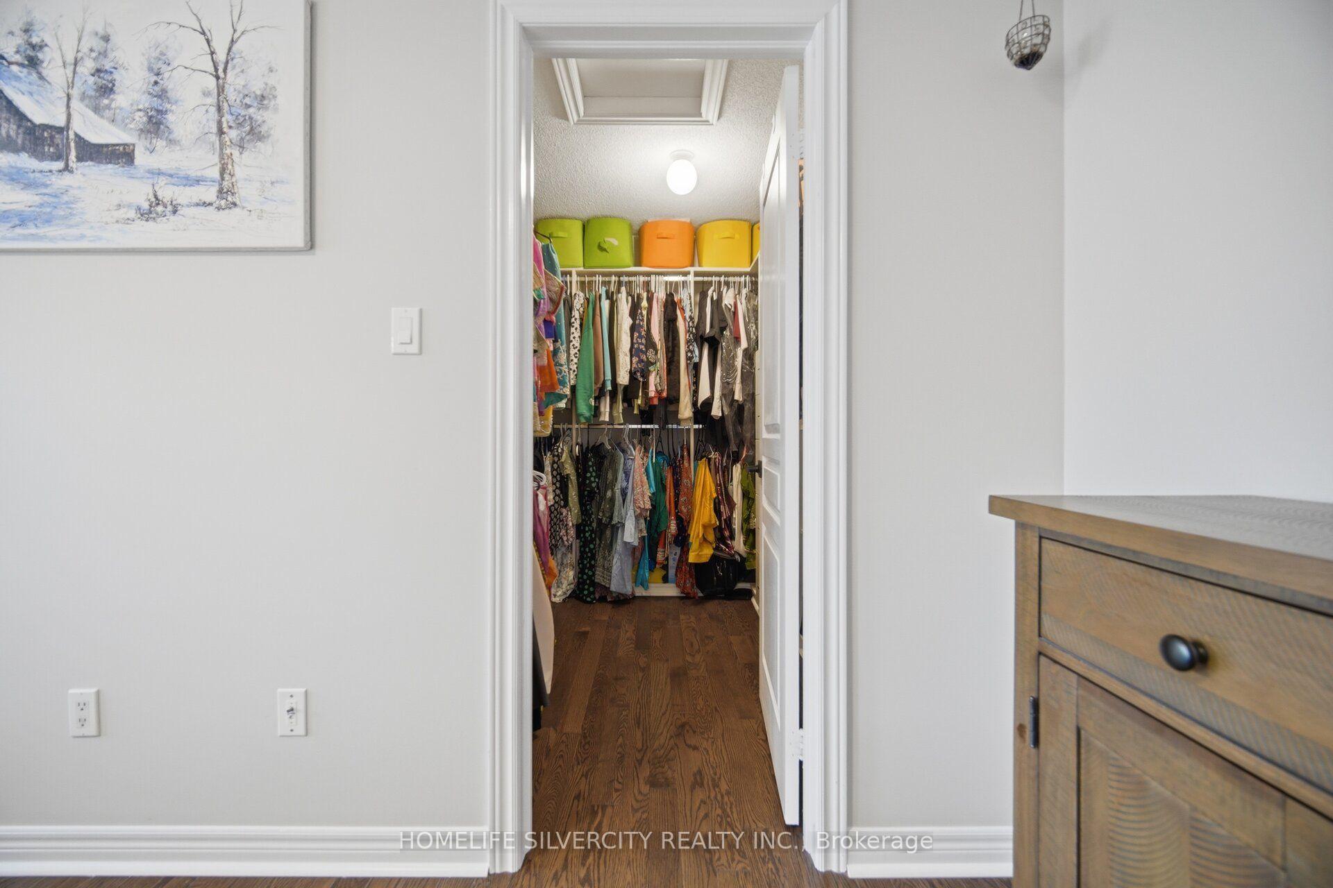 Photo 27 of 11 Swales Crescent, Brampton, Sandringham-Wellington — HOMEH