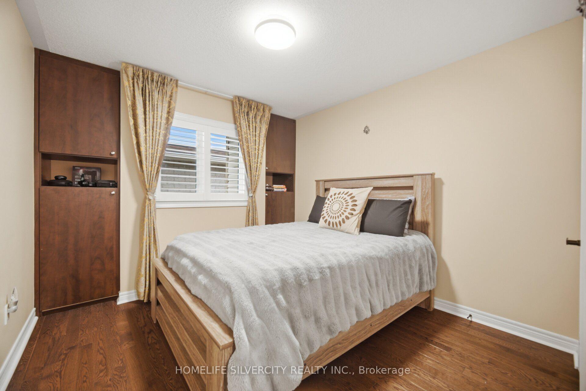 Photo 31 of 11 Swales Crescent, Brampton, Sandringham-Wellington — HOMEH