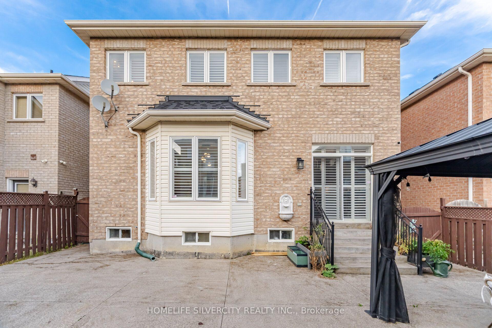 Photo 49 of 11 Swales Crescent, Brampton, Sandringham-Wellington — HOMEH