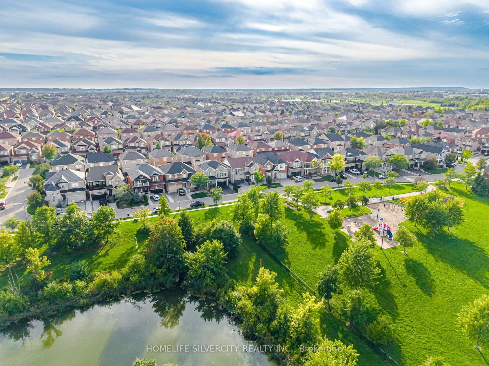 Photo 51 of 11 Swales Crescent, Brampton, Sandringham-Wellington — HOMEH