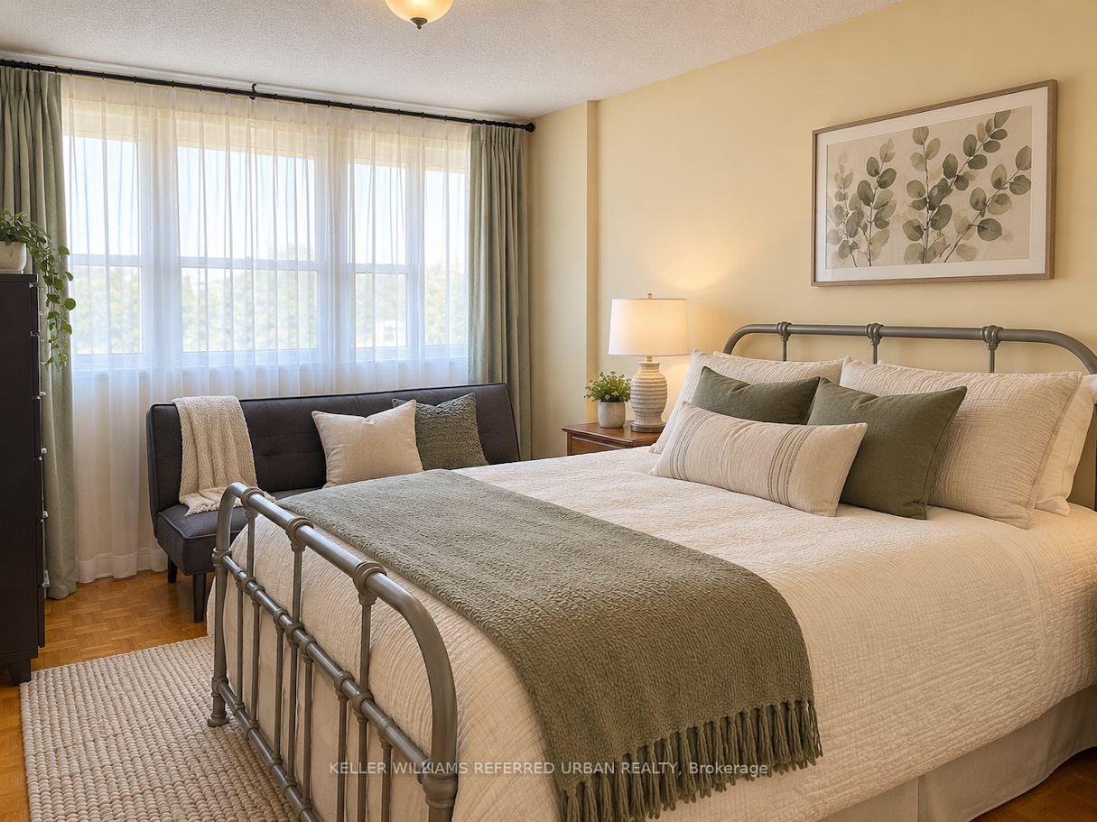 Photo 3 of Unit 306, 14 Neilson Drive, Etobicoke, Markland Wood — HOMEH