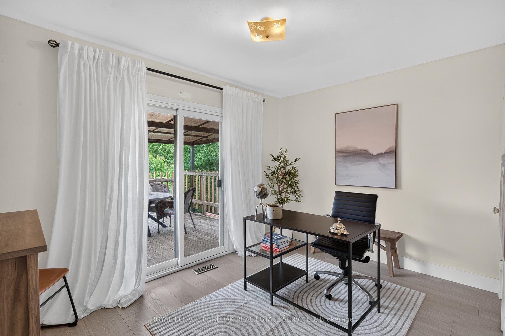 Photo 8 of 236 Hammersmith Court, Burlington, Appleby — HOMEH