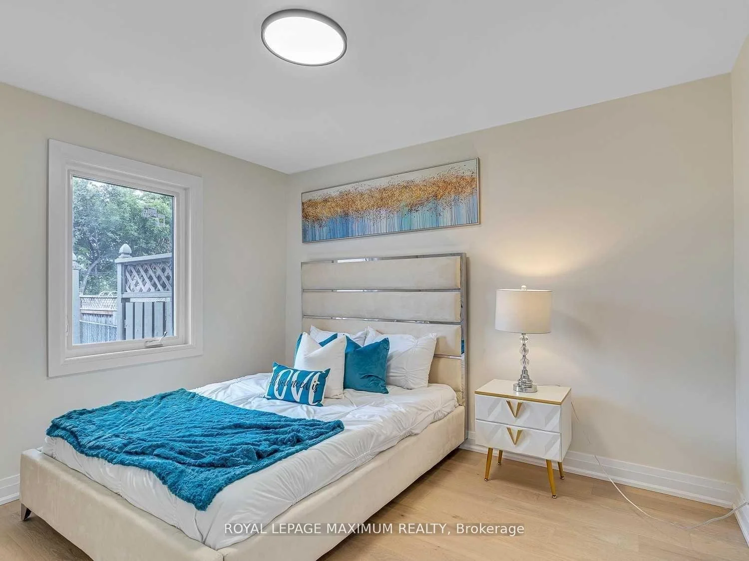 Photo 25 of Unit Upper Level, 8 Lawrence Crescent, Brampton, Bram East — HOMEH