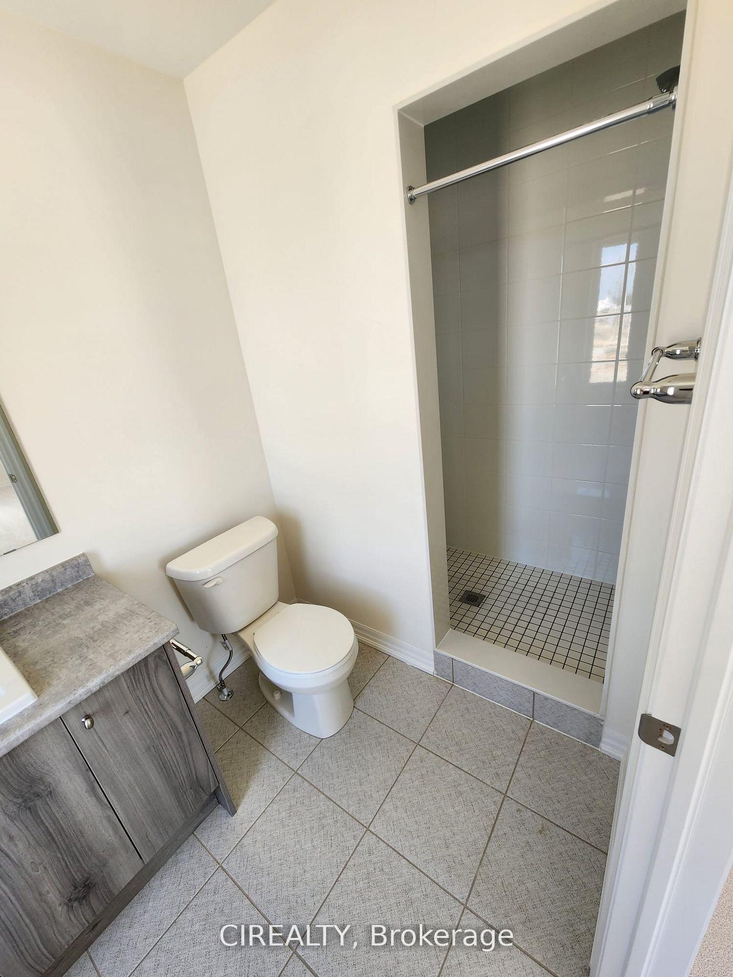 Photo 9 of 170 William Booth Avenue, Newmarket, Woodland Hill — HOMEH