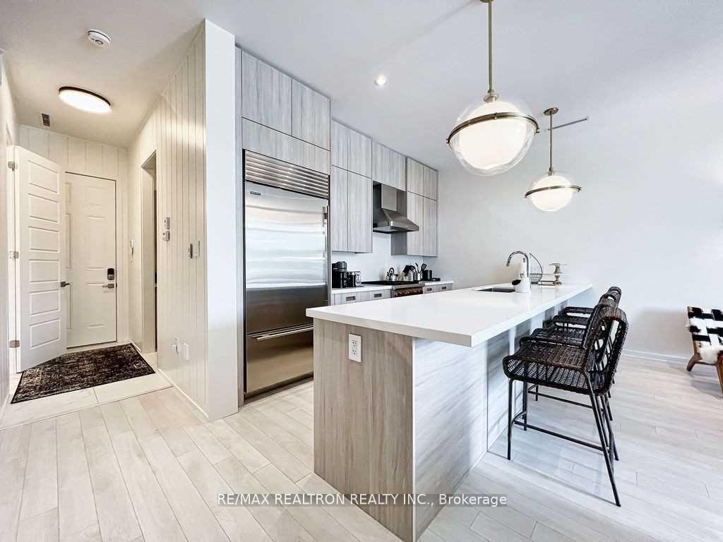 Photo 3 of 3661 Ferretti Court, Innisfil, Rural Innisfil — HOMEH