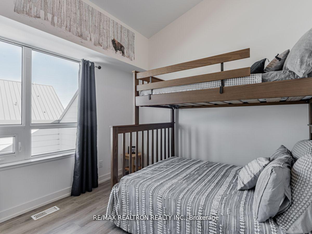 Photo 11 of Unit 22, 247 Broward Way, Innisfil, Rural Innisfil — HOMEH