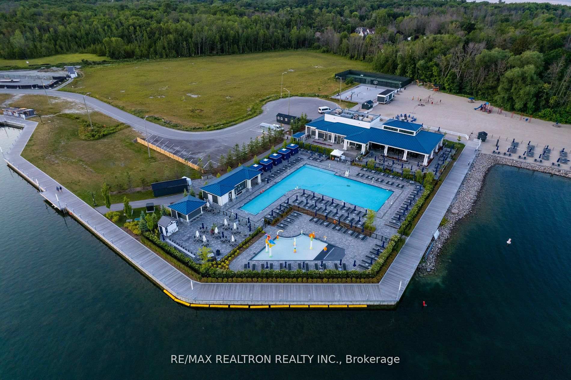 Photo 24 of Unit 22, 247 Broward Way, Innisfil, Rural Innisfil — HOMEH