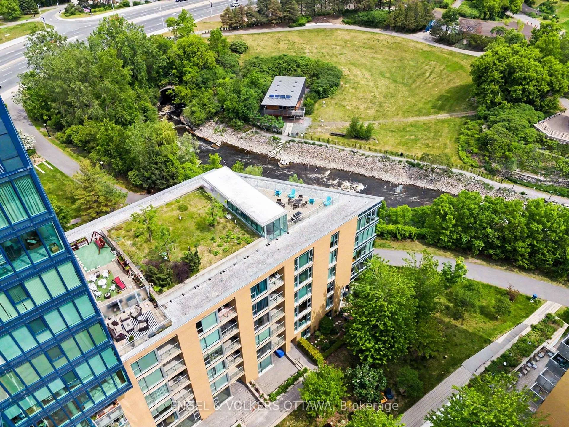 Photo 5 of Unit 805, 200 Lett Street, Ottawa, West Centre Town — HOMEH
