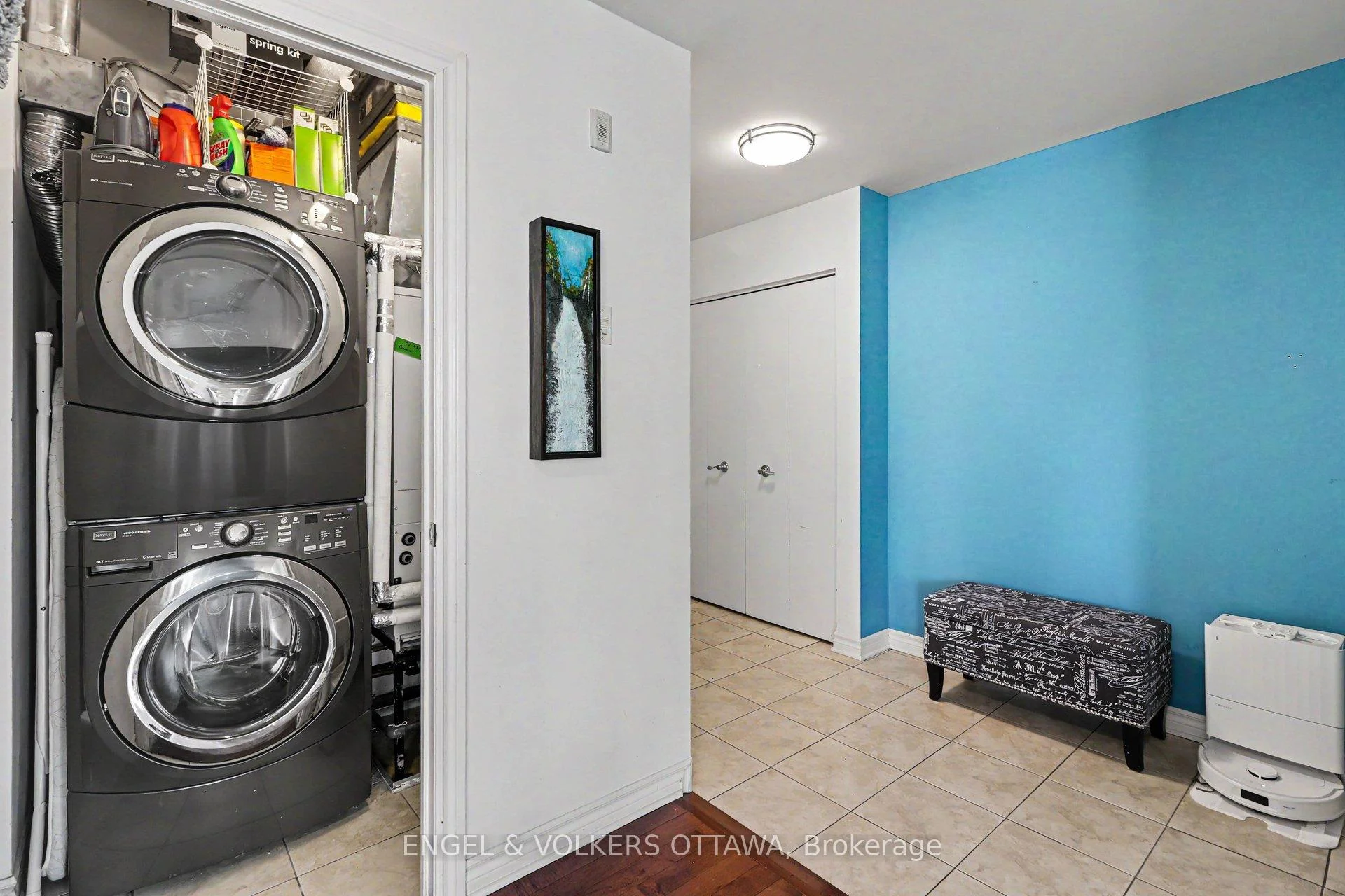 Photo 10 of Unit 805, 200 Lett Street, Ottawa, West Centre Town — HOMEH