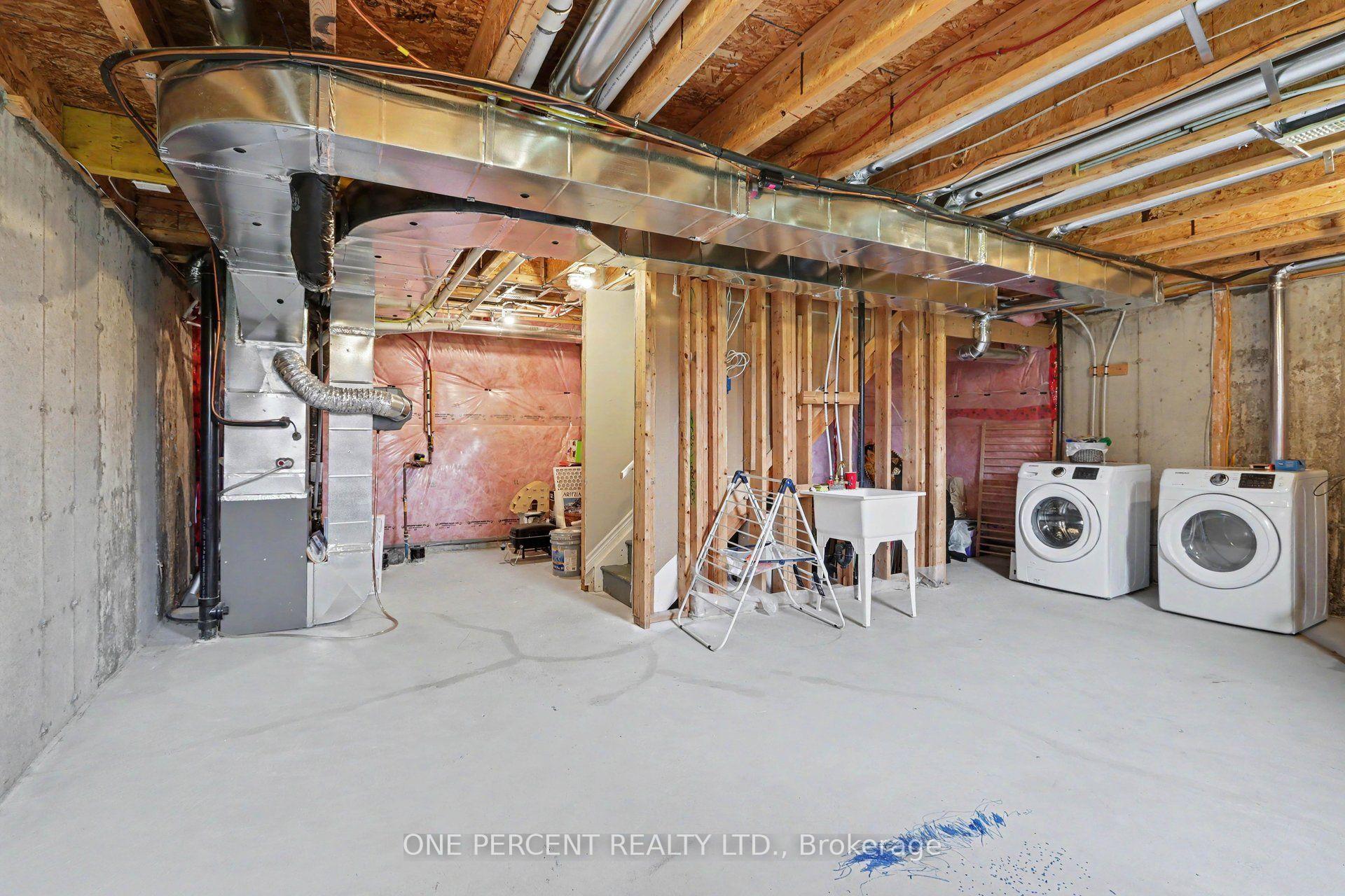 Photo 20 of 110 Santolina Street, Ottawa, Stittsville (North) — HOMEH