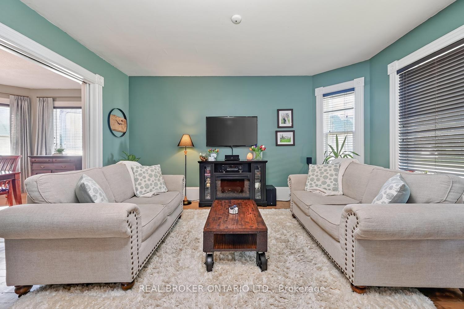 Photo 8 of 27 Abel Street, Smiths Falls, Smiths Falls — HOMEH