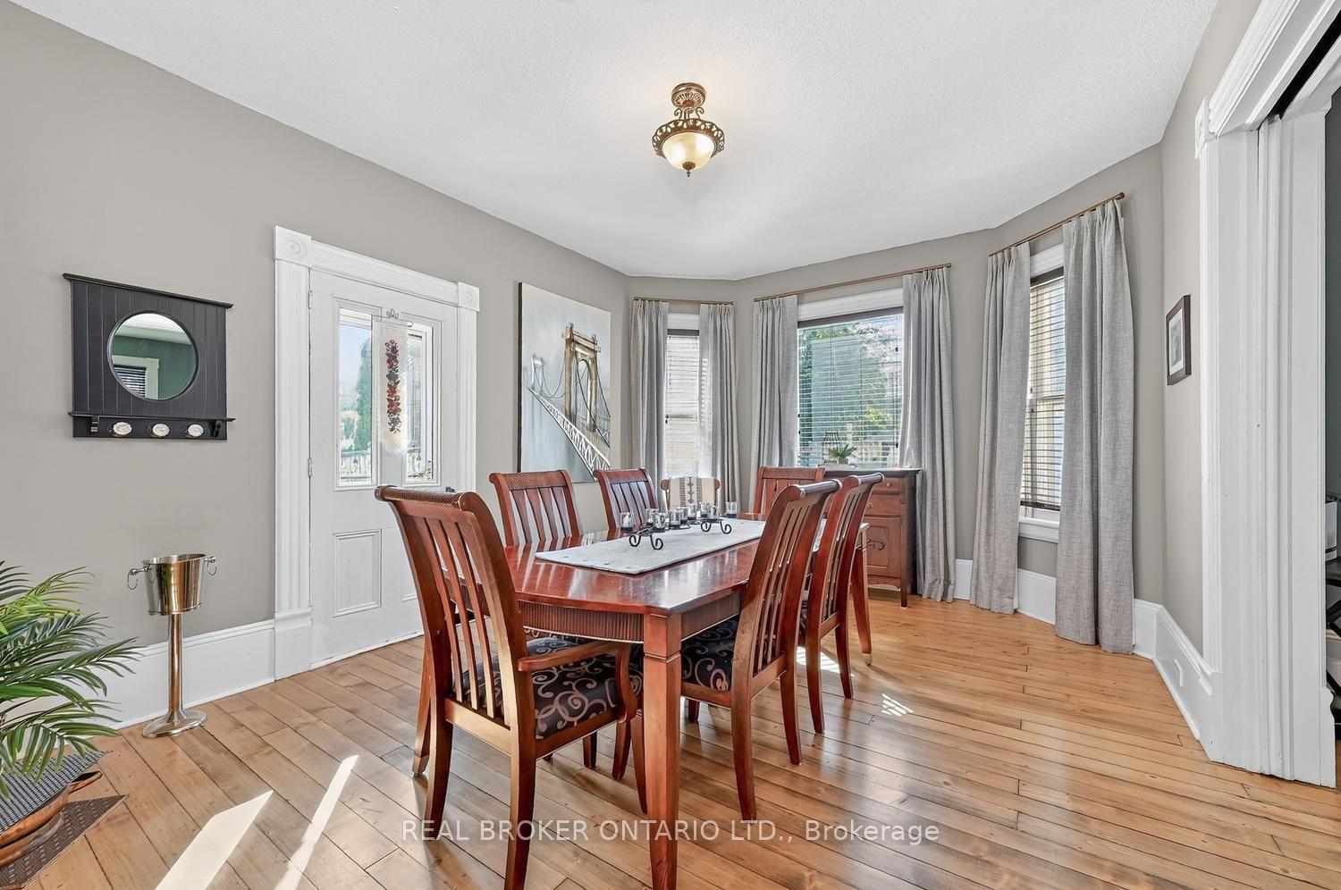 Photo 11 of 27 Abel Street, Smiths Falls, Smiths Falls — HOMEH