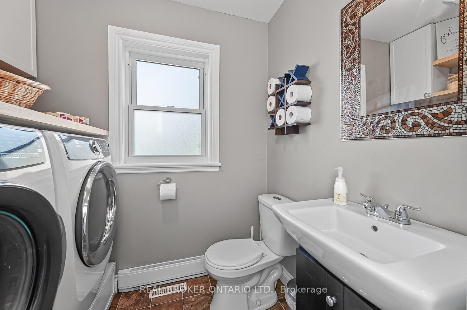 Photo 18 of 27 Abel Street, Smiths Falls, Smiths Falls — HOMEH