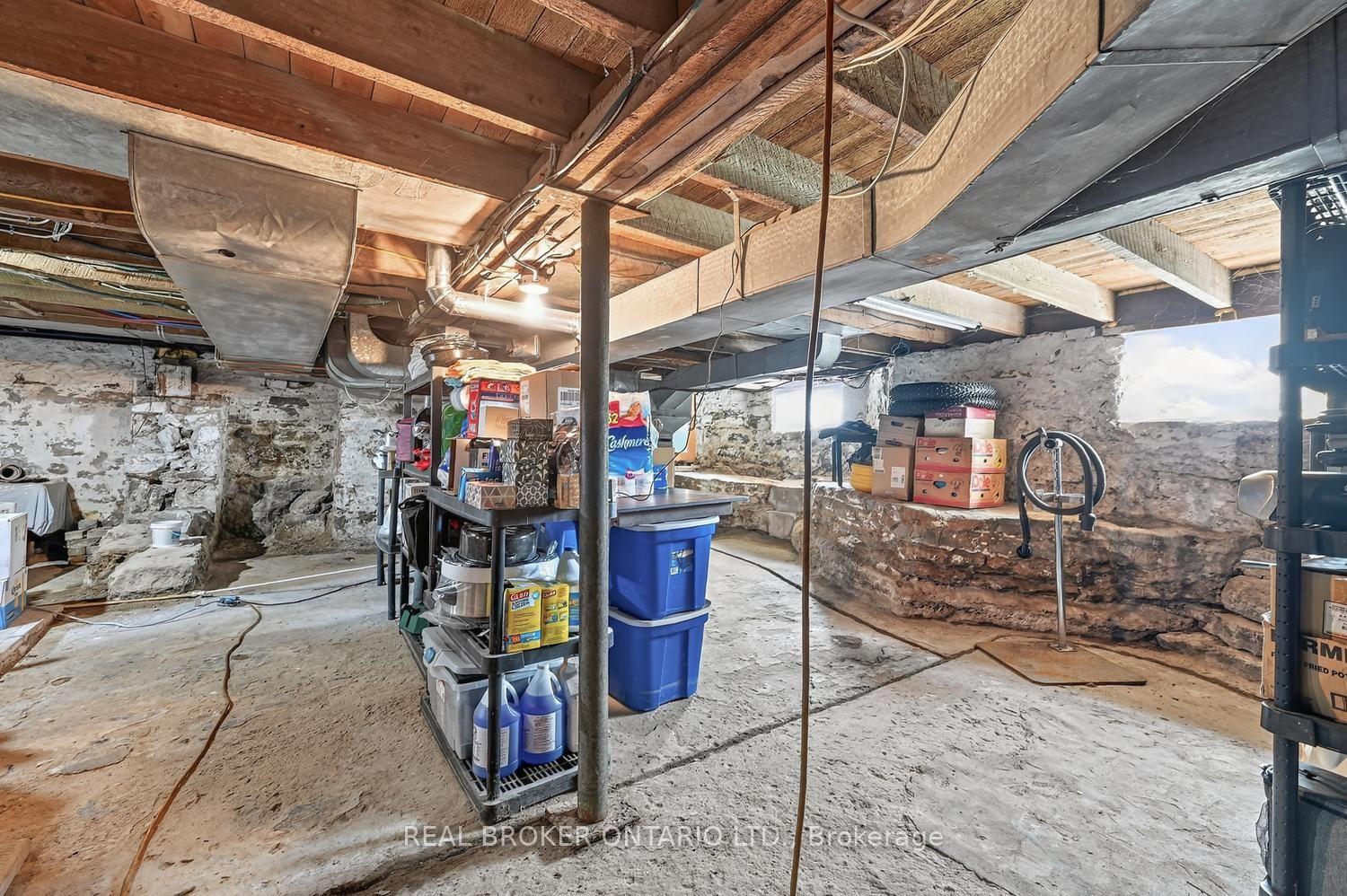 Photo 36 of 27 Abel Street, Smiths Falls, Smiths Falls — HOMEH