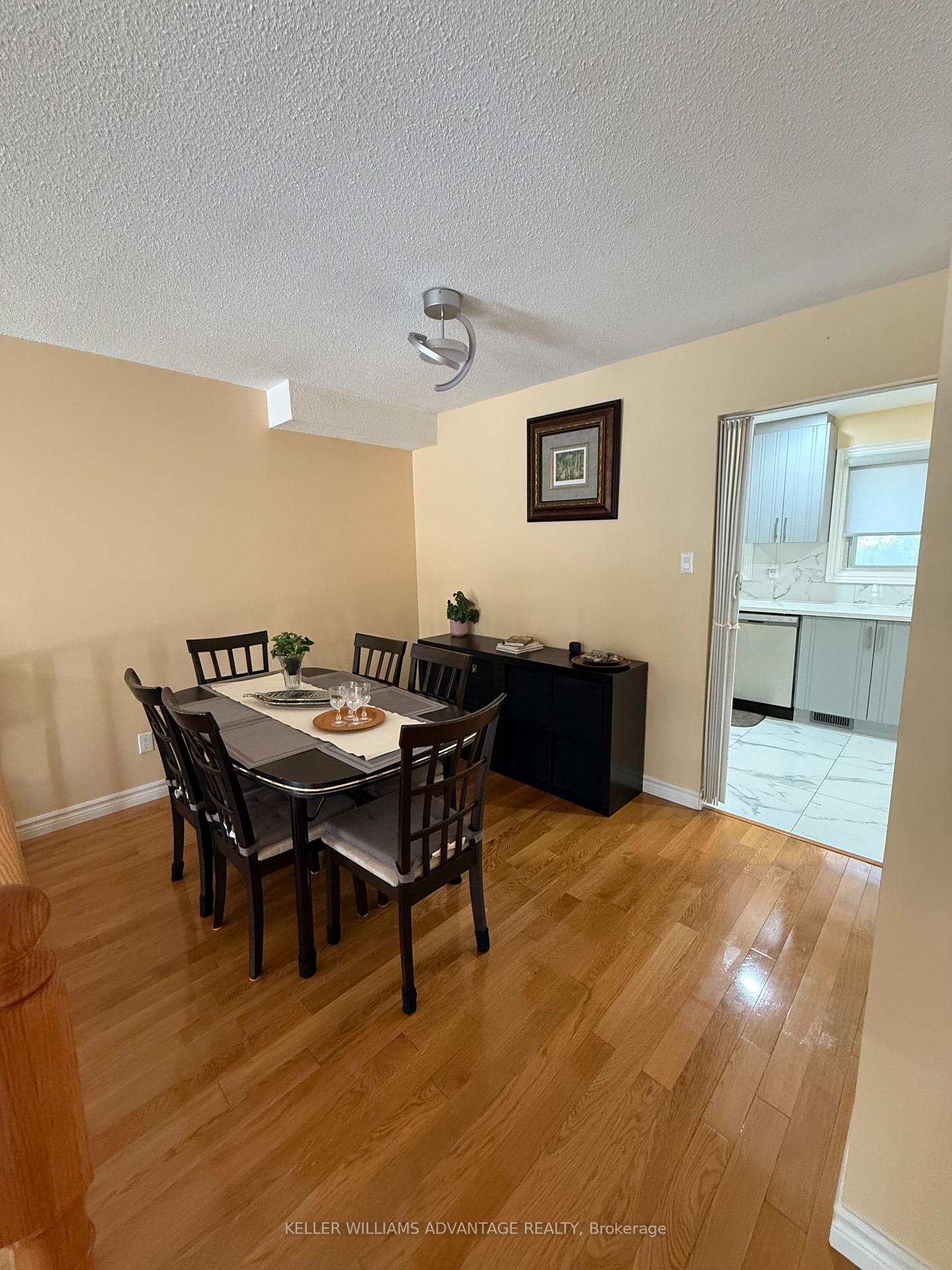 Photo 6 of 174 Homestead Road, Scarborough, West Hill — HOMEH