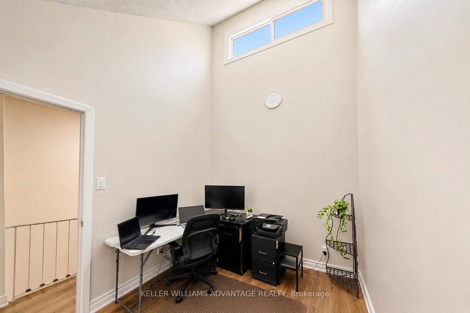 Photo 14 of 174 Homestead Road, Scarborough, West Hill — HOMEH