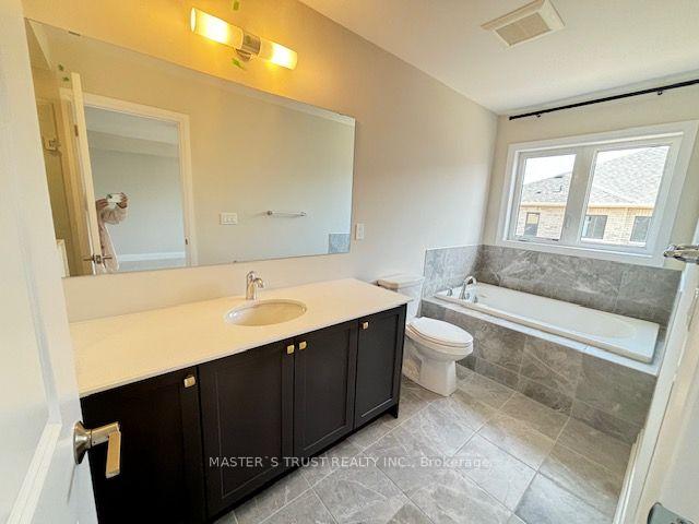 Photo 10 of 949 Grosbeak Trail, Pickering, Rural Pickering — HOMEH