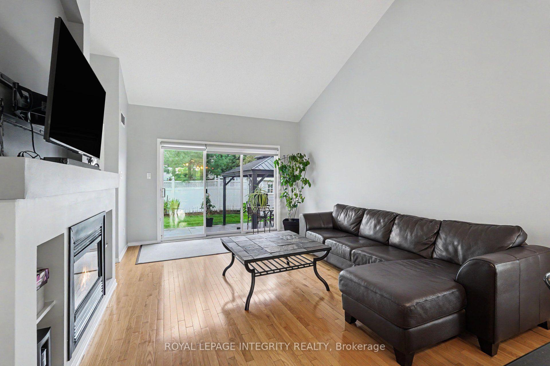 Photo 13 of 50 Baypointe Crescent, Ottawa, Barrhaven East — HOMEH