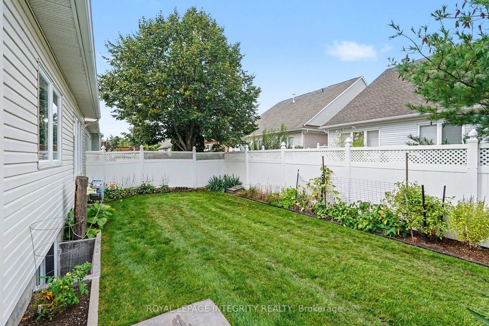 Photo 27 of 50 Baypointe Crescent, Ottawa, Barrhaven East — HOMEH
